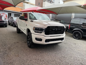RAM 2500 6.7 I6 TURBO DIESEL NIGHT EDITION CD 4X4 AUTOMÁTICO 2026 OKM