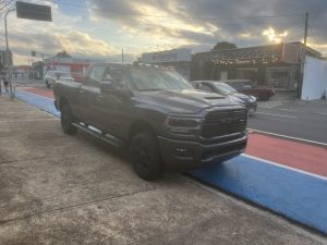 RAM 2500 6.7 I6 TURBO DIESEL LARAMIE NIGHT EDITION CD 4X4 AUTOMÁTICO 2026 OKM